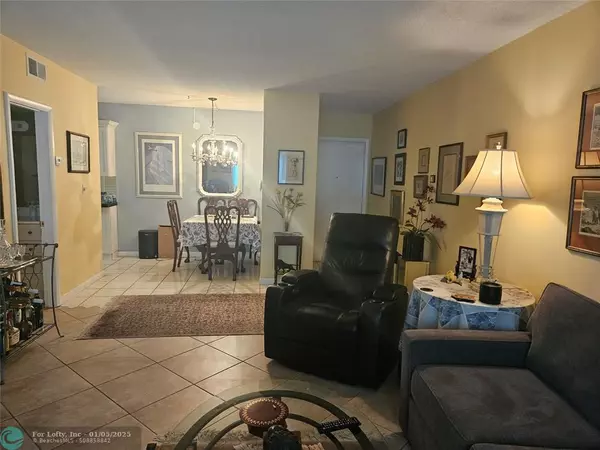 Oakland Park, FL 33311,669 W Oakland Park Blvd  #102-B