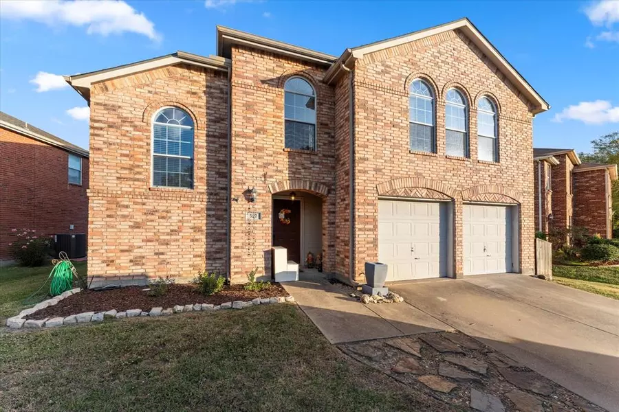 527 Pinto Lane, Forney, TX 75126