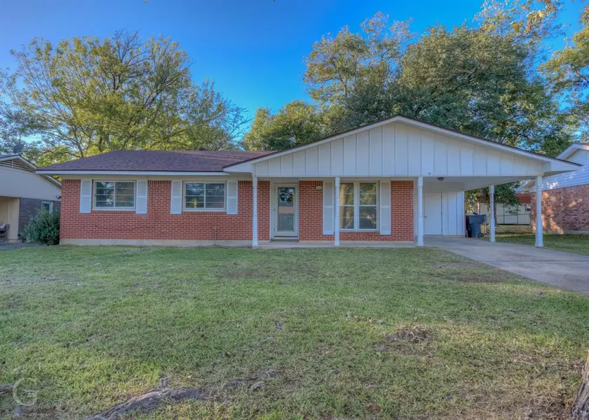 9028 Sara Lane, Shreveport, LA 71118