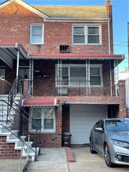 33 Avenue V, Brooklyn, NY 11223