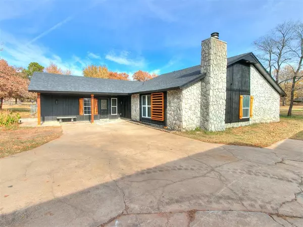 2050 S Triple X, Choctaw, OK 73020