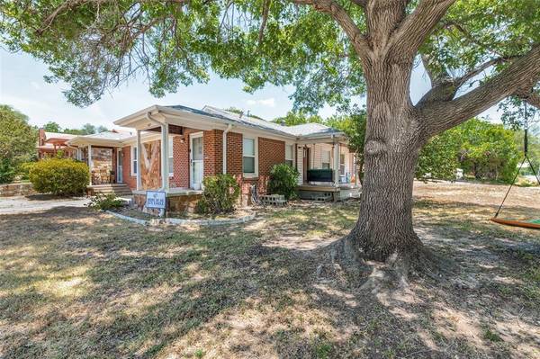 1825 Frederick Street, Fort Worth, TX 76107