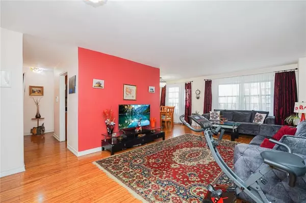 Brooklyn, NY 11214,2630 Cropsey AVE #8D