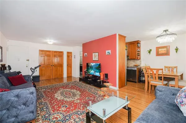 Brooklyn, NY 11214,2630 Cropsey AVE #8D