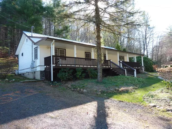 333 Burnette Rd. SW, Meadows Of Dan, VA 24120