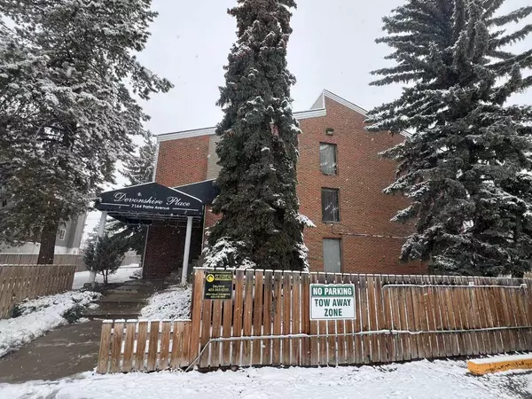 7164 Parke AVE #204, Red Deer, AB T4P 1M9