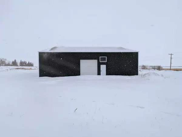 Trochu, AB T0M2C0,225 Elevator RD