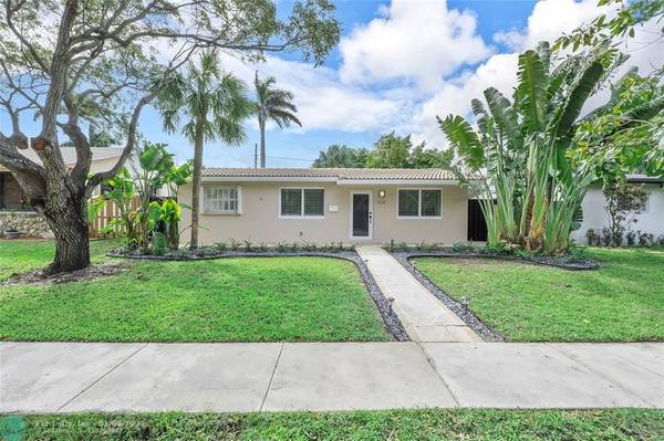 828 Johnson St, Hollywood, FL 33019