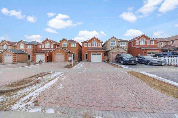 Markham, ON L3S 4E6,45 CONNERY CRES