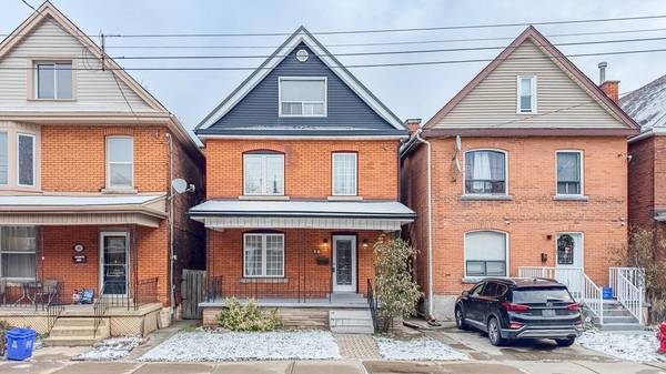 38 Fairleigh AVE N, Hamilton, ON L8L 6H2