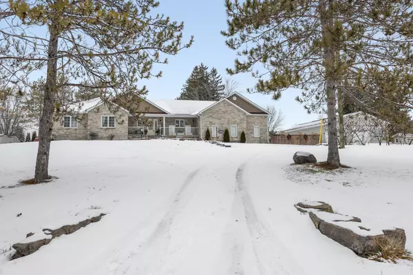 20 Hilltop CT, Kawartha Lakes, ON K0L 2W0