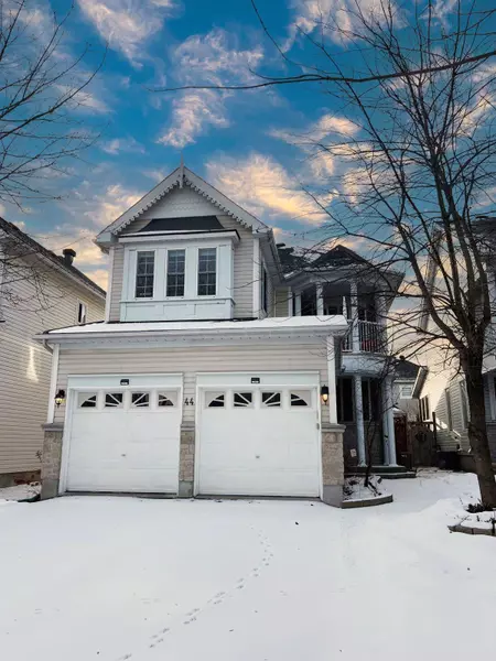 44 GRENGOLD WAY, Kanata, ON K2T 1E2