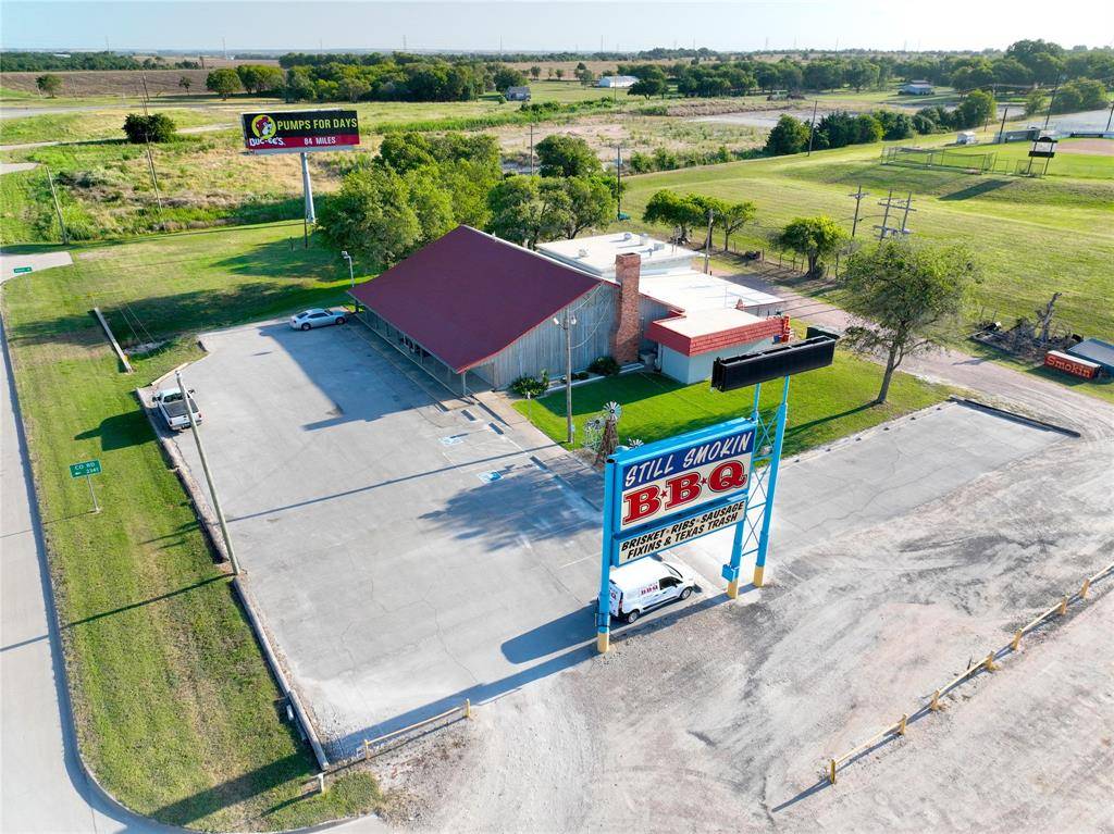 Abbott, TX 76621,212 S Hickory Street