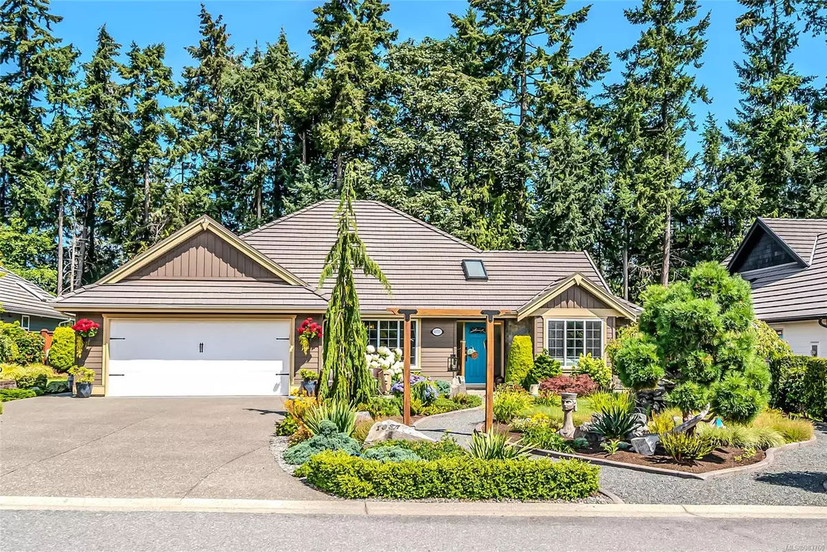 Qualicum Beach, BC V9K 0A1,1037 Cantebury Pl