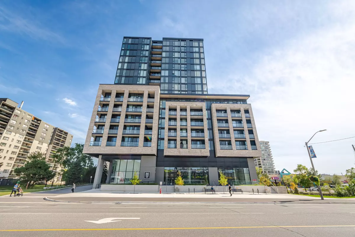 Mississauga, ON L5A 0B1,86 Dundas ST #718