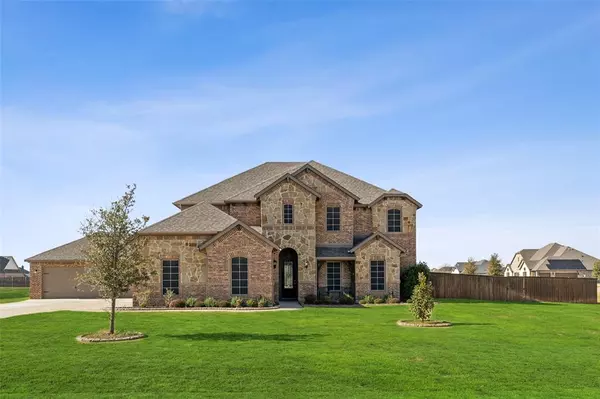 411 Bandera Drive, Waxahachie, TX 75167