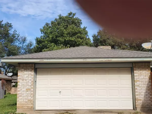 Desoto, TX 75115,1044 Peach Lane