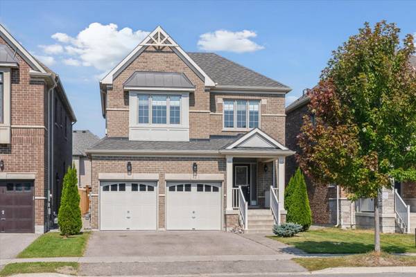 12 Deer Pass RD, East Gwillimbury, ON L9N 0S5