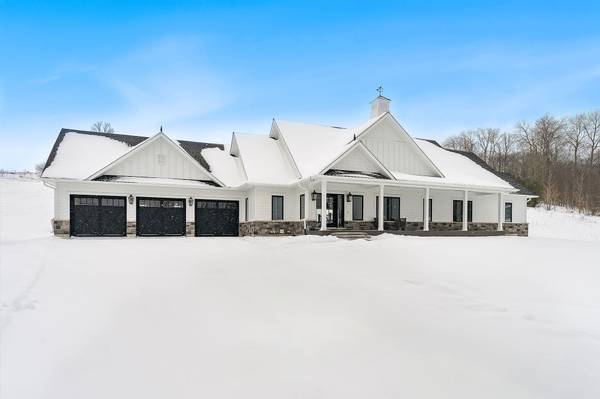 17 Clydesdale CT, Oro-medonte, ON L0K 1E0