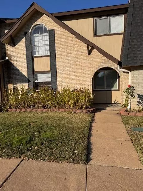 Arlington, TX 76014,2303 Blue Sage Lane