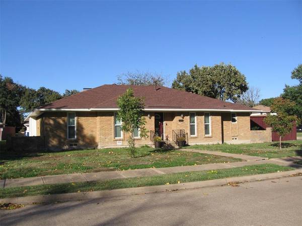 1301 Trowbridge Street, Garland, TX 75040