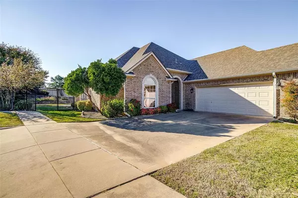 Benbrook, TX 76126,4904 Ridge Circle