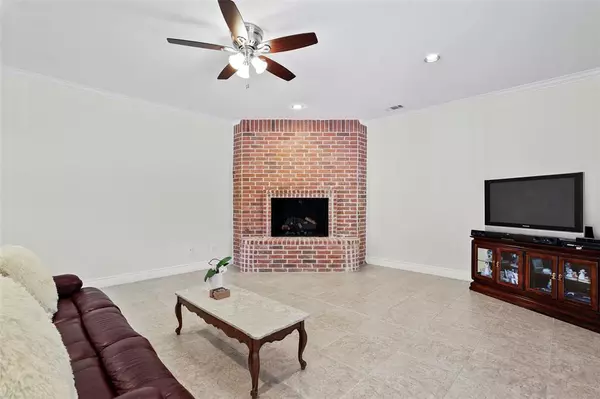 Dallas, TX 75214,6149 Vickery Boulevard #2nd Floor