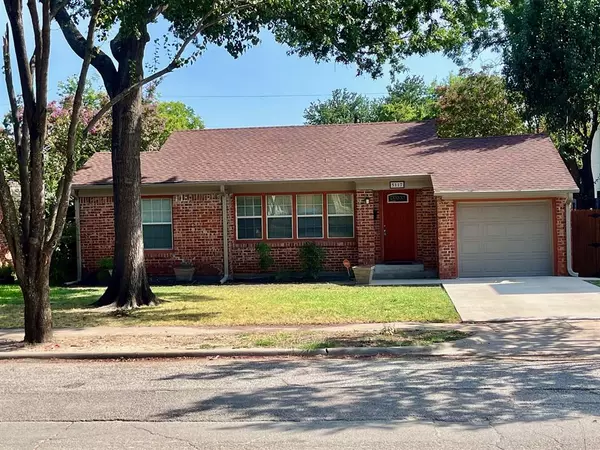 5117 N Hall Street, Dallas, TX 75235