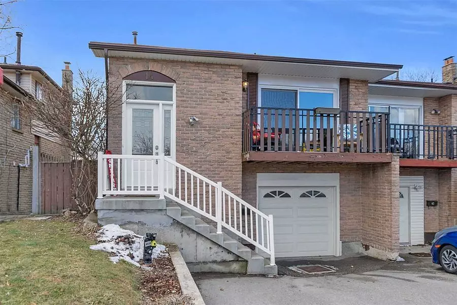 14 Talbot ST, Brampton, ON L6X 2P5