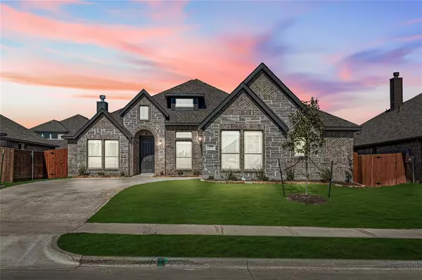 Waxahachie, TX 75165,277 Sparkling Springs Drive