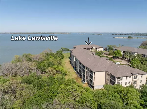 500 Waters Edge Drive #323, Lake Dallas, TX 75065