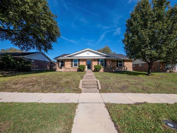 3009 Yorktown Road, Mesquite, TX 75149