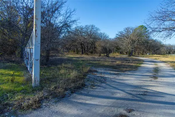 Bridgeport, TX 76426,180 Private Road 1302