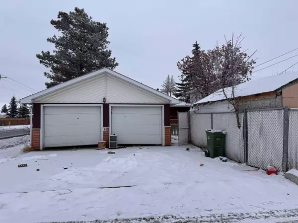 Calgary, AB T2A1G1,901 38 ST SE