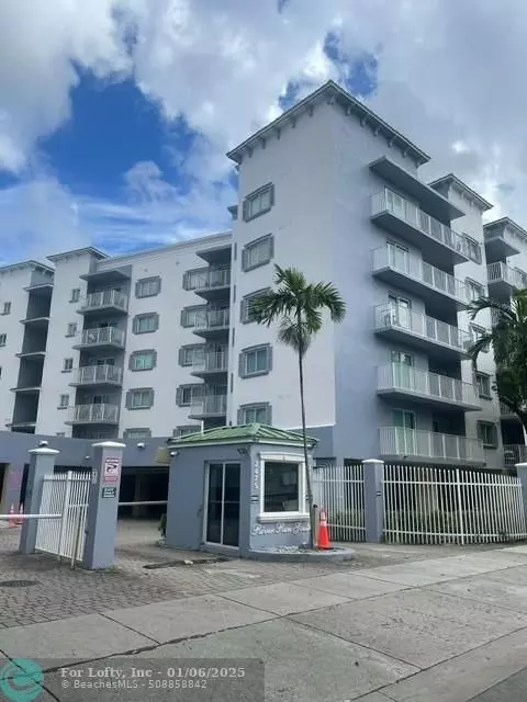 2415 NW 16th Street Rd  #411,  Miami,  FL 33125