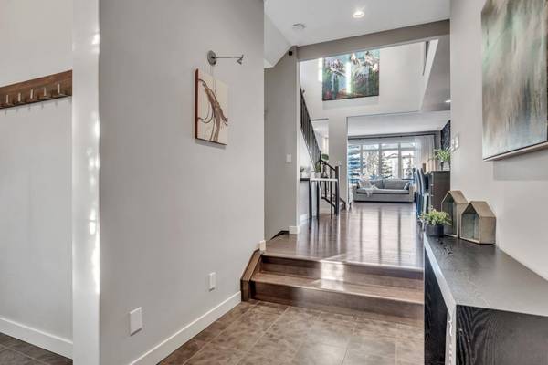 Calgary, AB T3M 0S5,163 Cranarch CIR Southeast