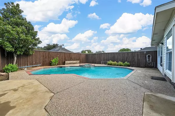 Plano, TX 75025,2221 Pittner Lane