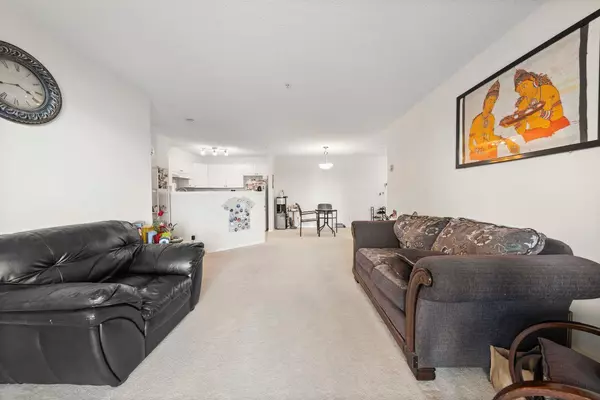 Calgary, AB T1Y 7M1,2280 68 ST NE #2112