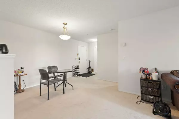 Calgary, AB T1Y 7M1,2280 68 ST NE #2112