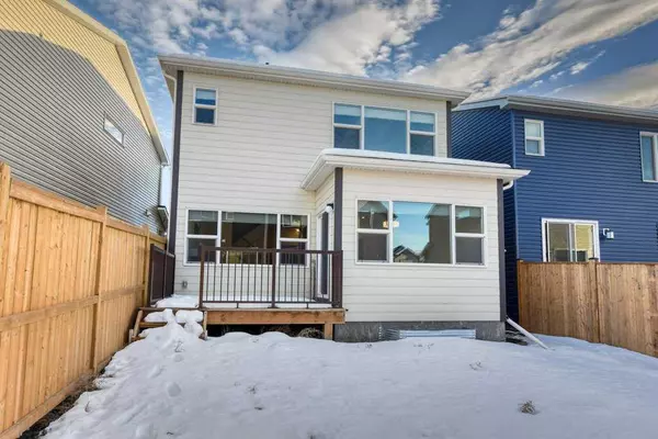 Calgary, AB T2X 5A5,81 Legacy Reach CRES SE