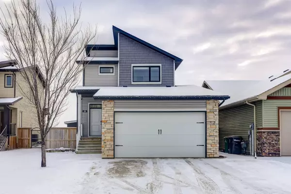 358 Mt Sundance LNDG West, Lethbridge, AB T1J 5H9