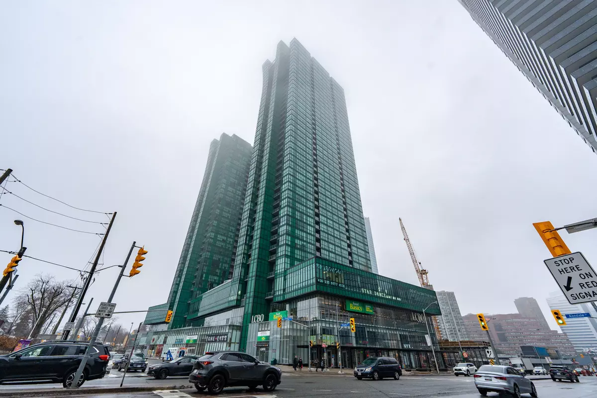 Toronto C07, ON M2N 5M6,9 Bogert AVE #2105