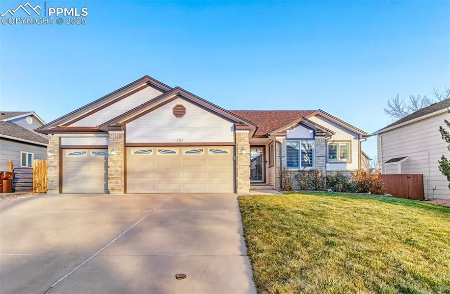 723 Daffodil ST, Fountain, CO 80817