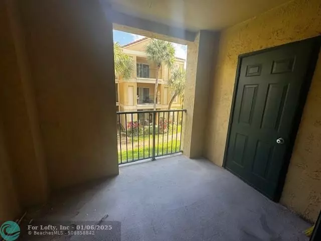 Coral Springs, FL 33071,777 Riverside Dr  #1524