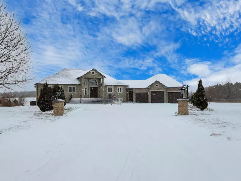 176 Dale CRES, Bradford West Gwillimbury, ON L0L 1L0