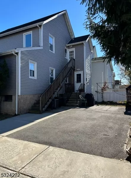 Waldwick Boro, NJ 07463,44 Zazzetti St #2