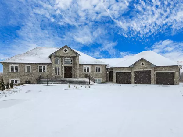 Bradford West Gwillimbury, ON L0L 1L0,176 Dale CRES