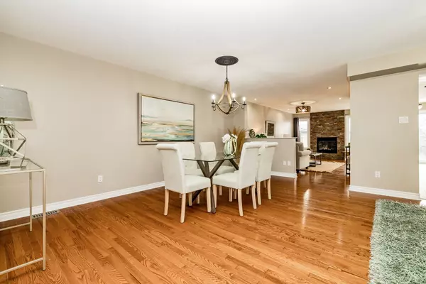 Stittsville - Munster - Richmond, ON K2S 0H4,192 Mojave CRES