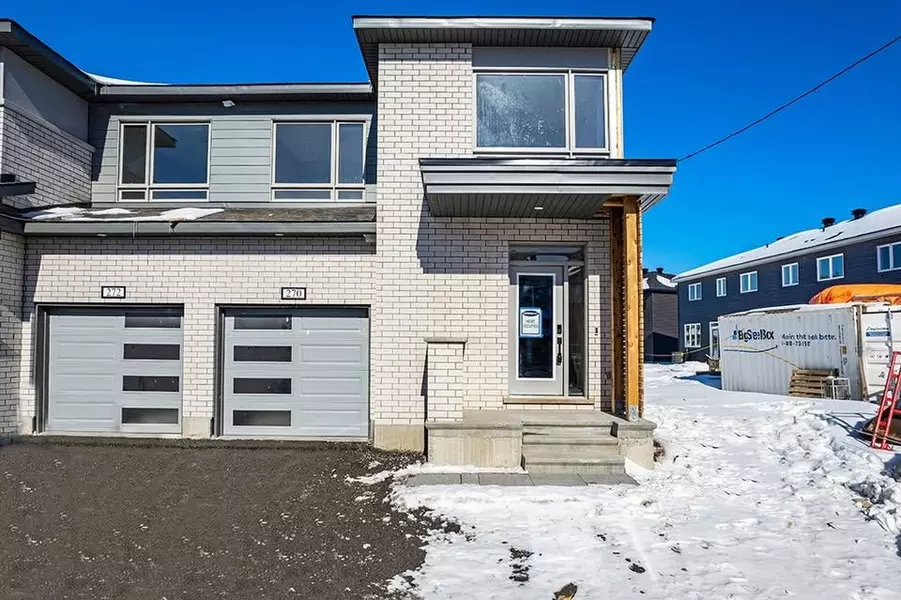 270 Orminston CRES, Barrhaven, ON K2J 7E4