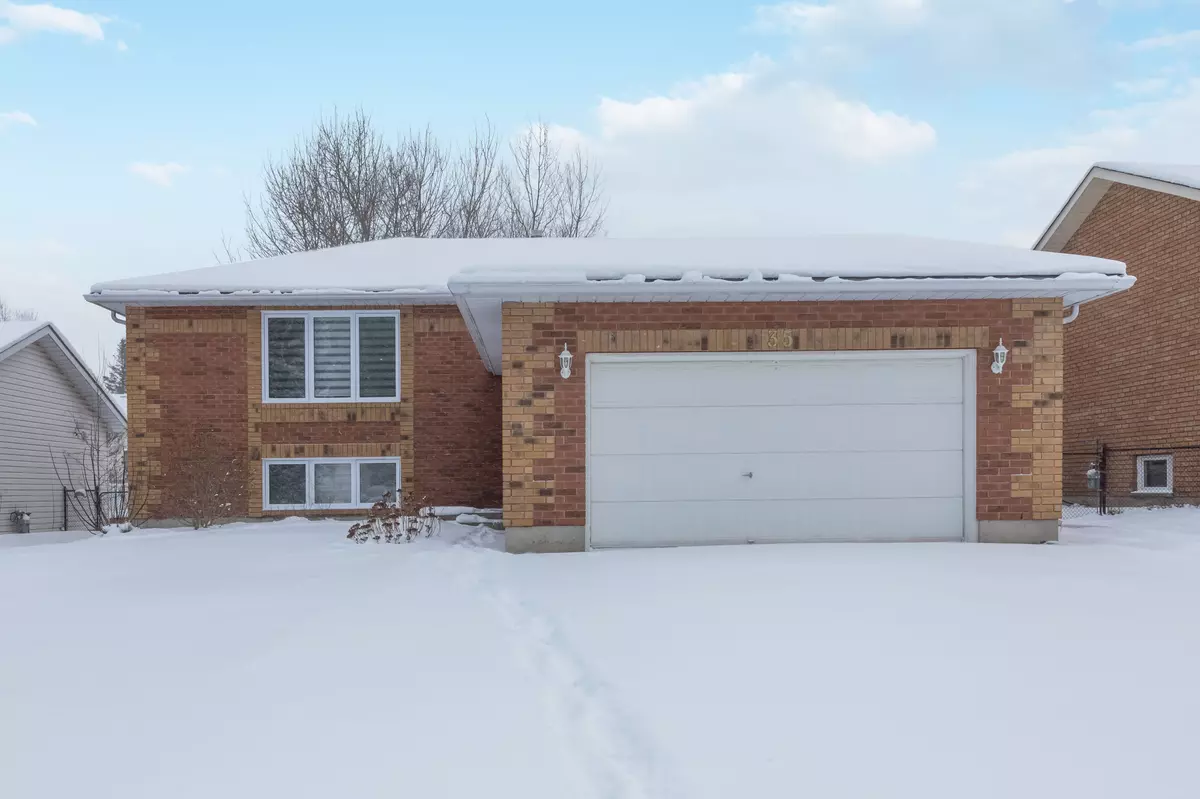 Wasaga Beach, ON L9Z 1G2,35 Innisbrook DR